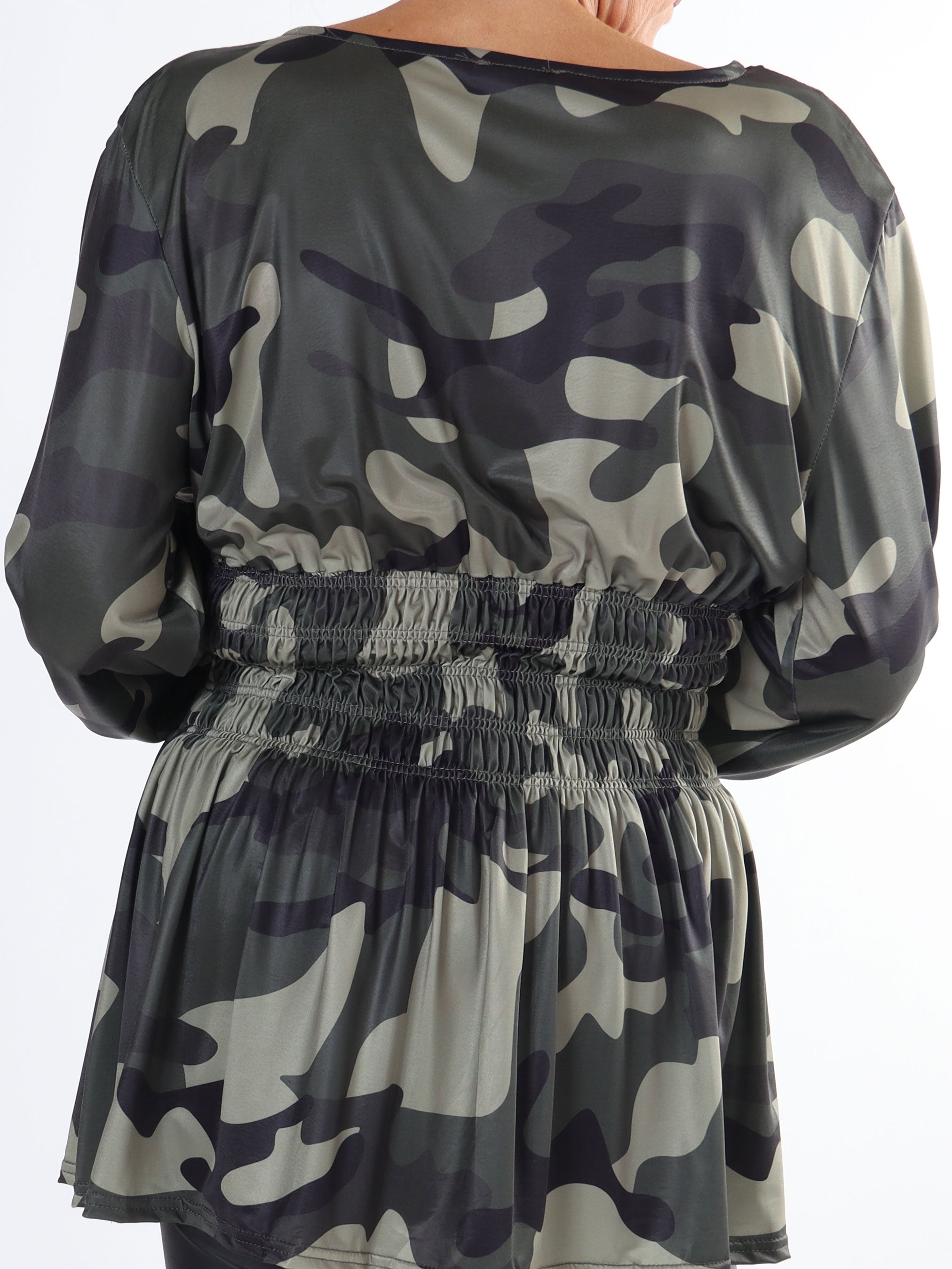 Pams Camo Shirt L/S - Blus med lång ärm i plusstorlek